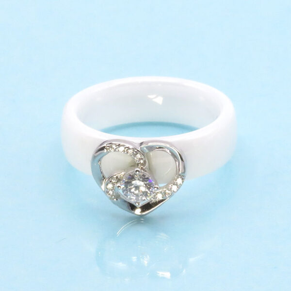 ZadaWhite Anillo De Cristal Blanco De Moda Ceramica 3